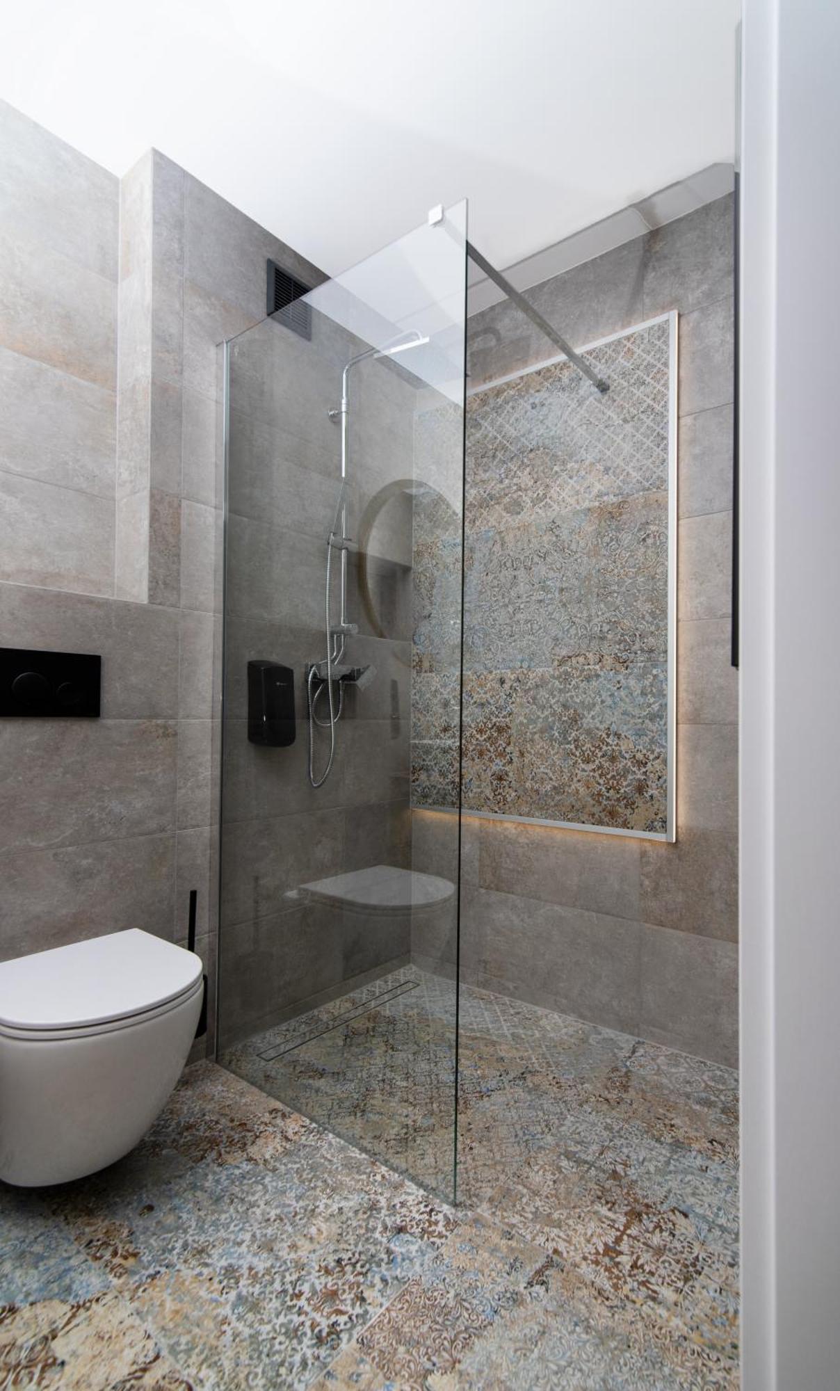 Hubertus Hotel Wola Rzedzinska Ngoại thất bức ảnh